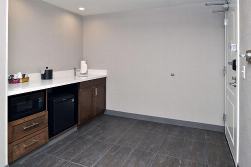 Hampton Inn By Hilton And Suites Las Vegas Airport image 35